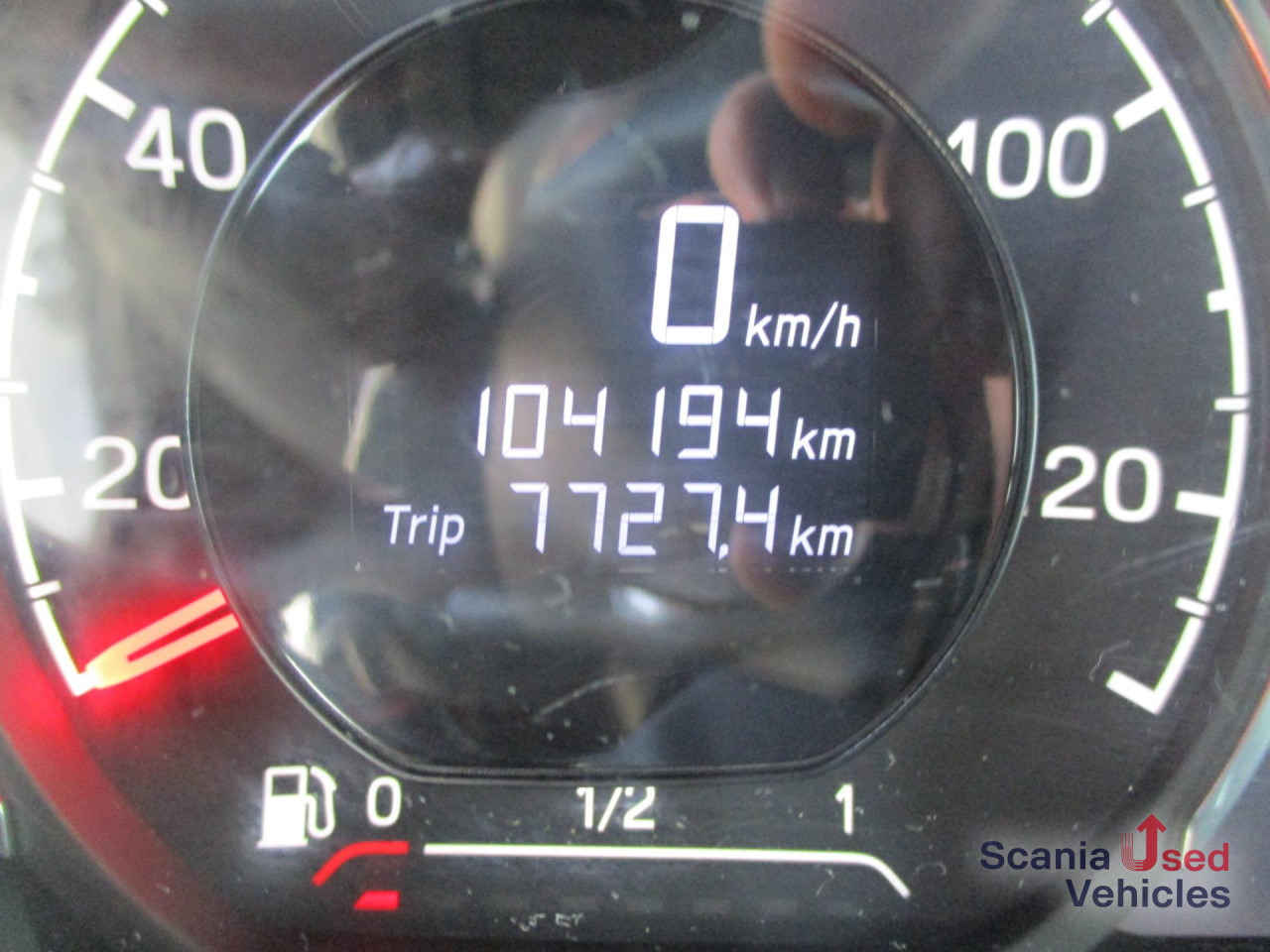 SCANIA P 320 B6x2*4LB Getränkeaufbau mit Lbw. / Full Air - Camion pour le transport de boissons: photos 3 SCANIA P 320 B6x2*4LB Getränkeaufbau mit Lbw. / Full Air - Camion pour le transport de boissons: photos 3