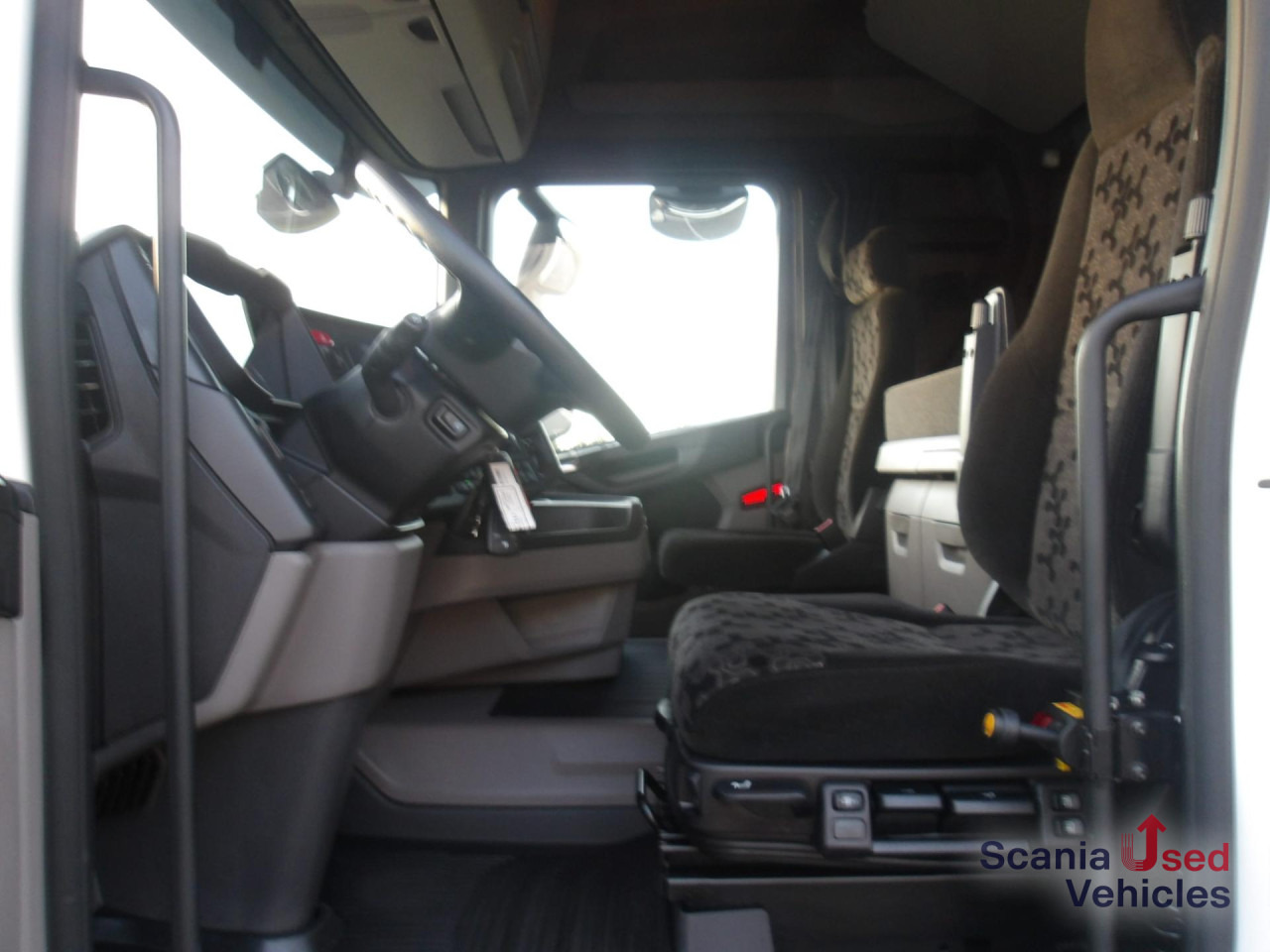 Tracteur routier SCANIA R 460 A4x2NA Schubbodenhydraulik: photos 11