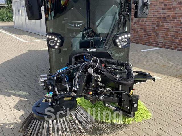 RASCO LYNX - Balayeuse de voirie: photos 2 RASCO LYNX - Balayeuse de voirie: photos 2
