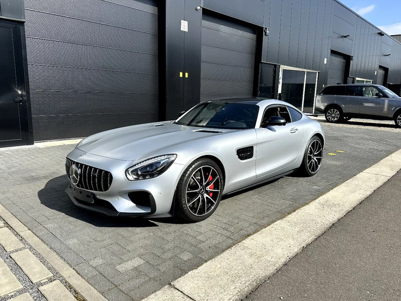 Mercedes-Benz AMG GT S / V8 4.0 L Biturbo (M178) - Voiture: photos 2 Mercedes-Benz AMG GT S / V8 4.0 L Biturbo (M178) - Voiture: photos 2