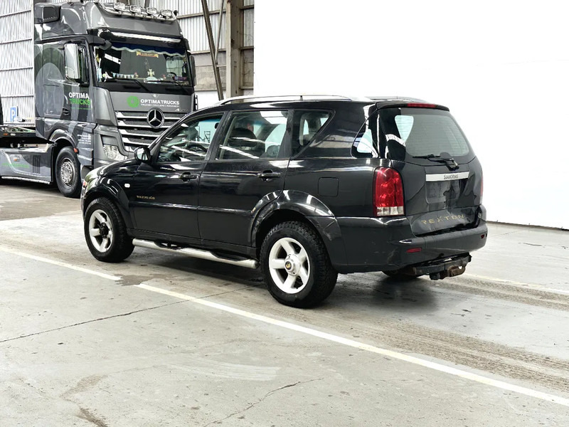 SsangYong Rexton AIRCO / LEATHER / MOTEUR MERCEDES - MERCEDES MOTOR - Voiture: photos 3 SsangYong Rexton AIRCO / LEATHER / MOTEUR MERCEDES - MERCEDES MOTOR - Voiture: photos 3