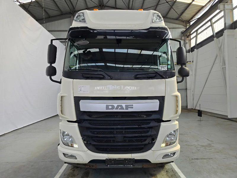 DAF CF 460 AIRCO / EURO 6 - Tracteur routier: photos 2 DAF CF 460 AIRCO / EURO 6 - Tracteur routier: photos 2
