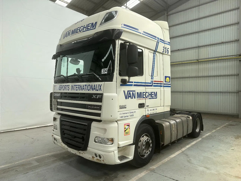 DAF XF 105.410 Superspacecab - Tracteur routier: photos 1 DAF XF 105.410 Superspacecab - Tracteur routier: photos 1