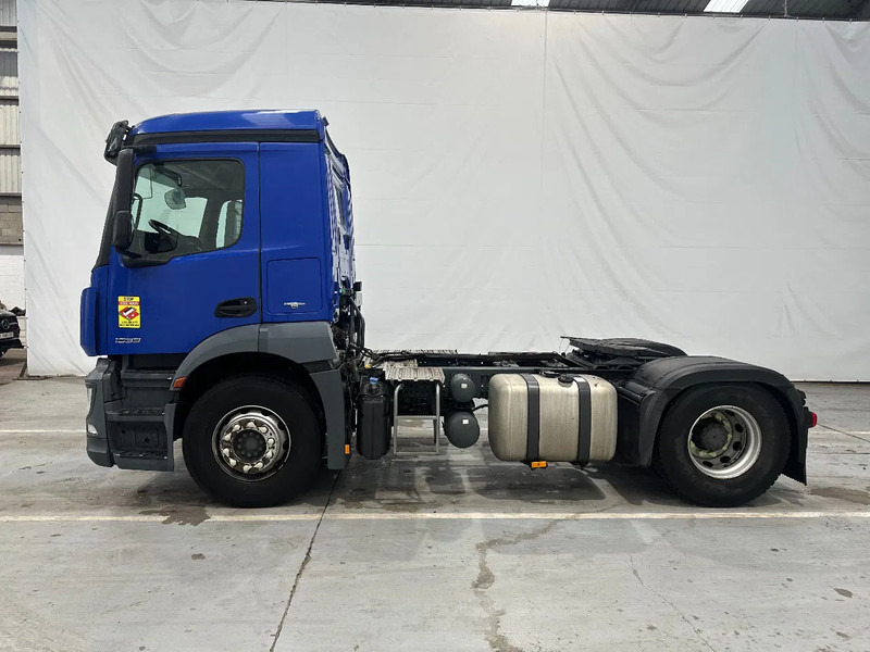 Mercedes-Benz Antos 1833 AIRCO / 352385 km - Tracteur routier: photos 2 Mercedes-Benz Antos 1833 AIRCO / 352385 km - Tracteur routier: photos 2