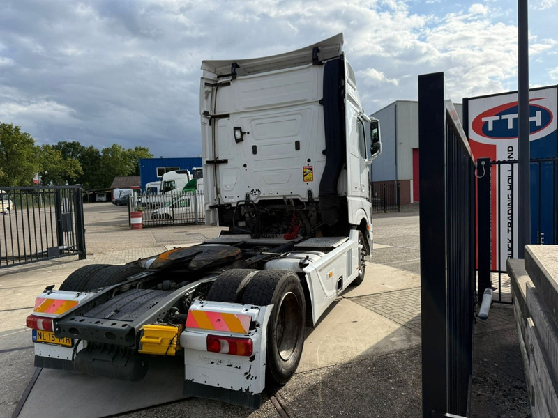 Mercedes-Benz Actros 1845 BigSpace Voith Retarder 2x Fueltank Fullspoilers - Tracteur routier: photos 5 Mercedes-Benz Actros 1845 BigSpace Voith Retarder 2x Fueltank Fullspoilers - Tracteur routier: photos 5