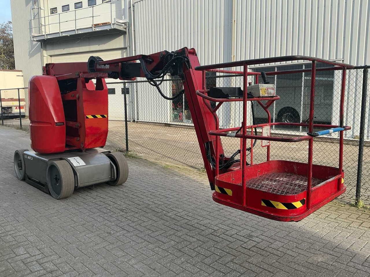 2005 MANITOU 120 AETJ AERIAL PLATFORM - Nacelle: photos 5 2005 MANITOU 120 AETJ AERIAL PLATFORM - Nacelle: photos 5