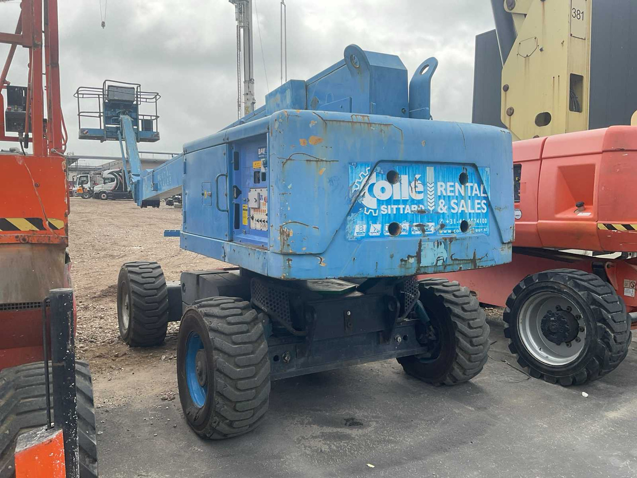 Nacelle 2007 AICHI SP21AJ TELESCOPIC BOOM LIFT: photos 8 Nacelle 2007 AICHI SP21AJ TELESCOPIC BOOM LIFT: photos 8