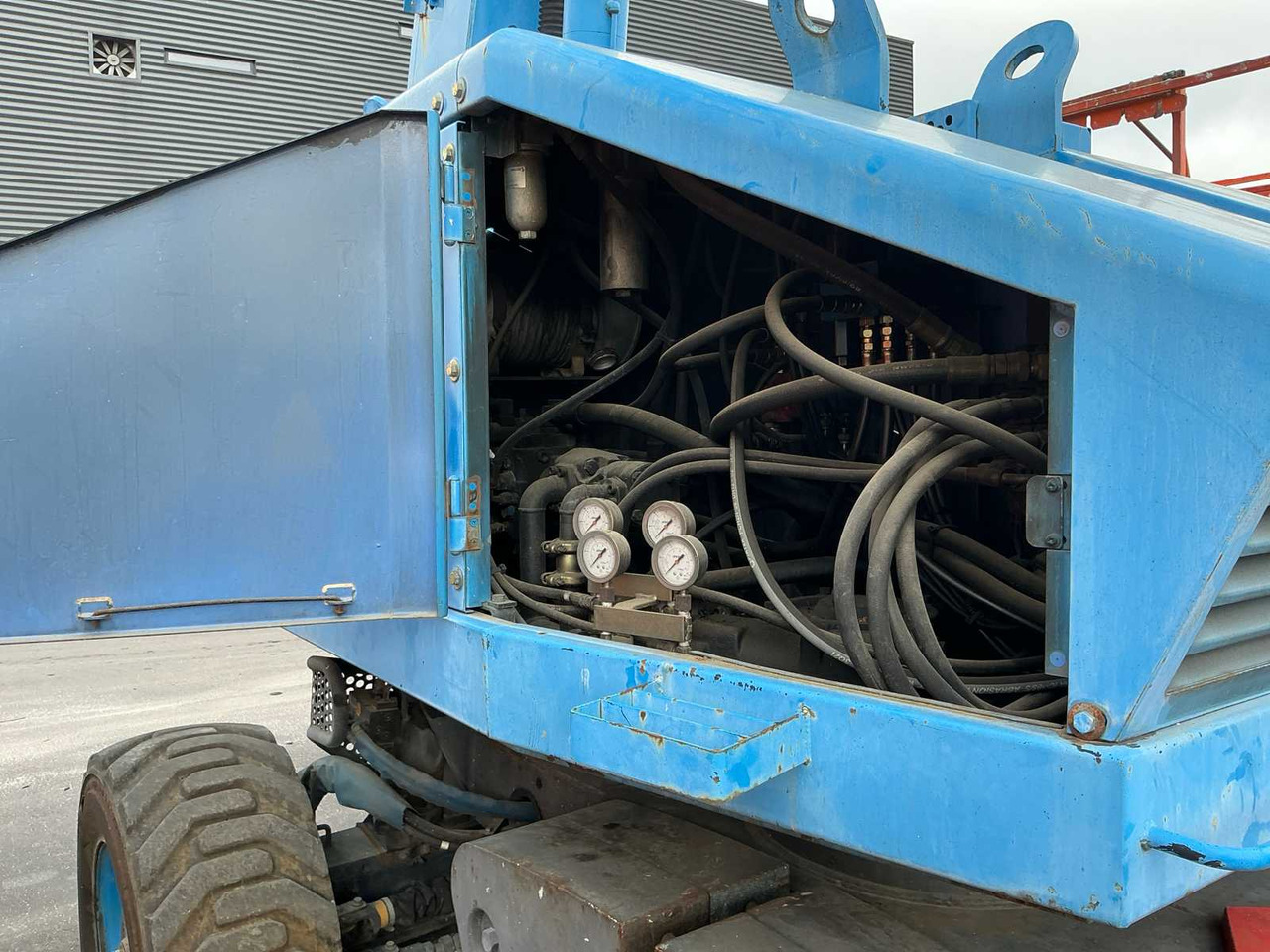 Nacelle 2007 AICHI SP21AJ TELESCOPIC BOOM LIFT: photos 12 Nacelle 2007 AICHI SP21AJ TELESCOPIC BOOM LIFT: photos 12