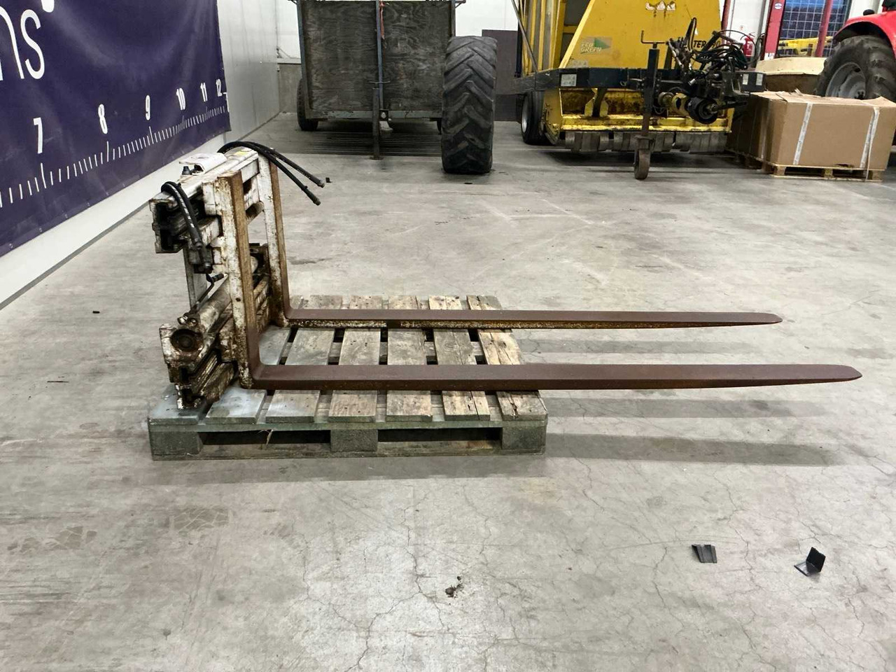 2007 CASCADE CARRIAGE FEM2 - Chariot élévateur: photos 4 2007 CASCADE CARRIAGE FEM2 - Chariot élévateur: photos 4