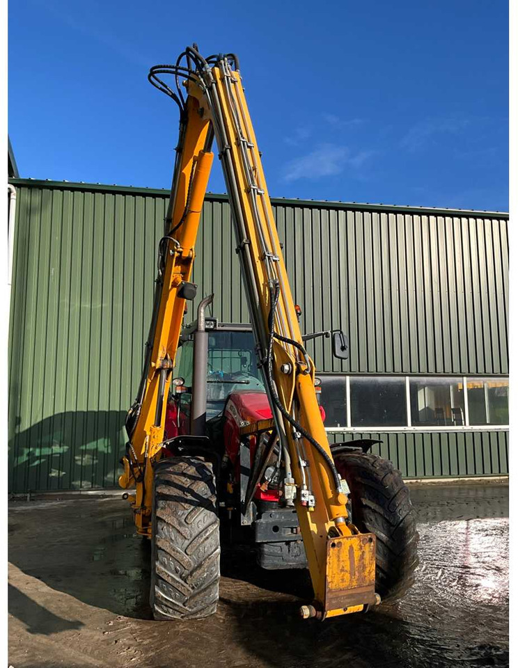Tracteur agricole 2007 MASSEY FERGUSON 6480 FOUR WHEEL DRIVE FARM TRACTOR: photos 7