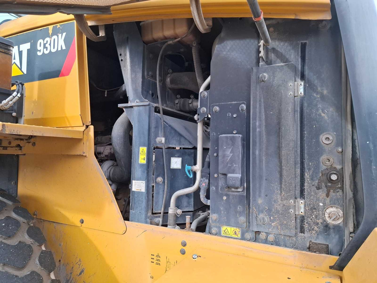 Chargeuse sur pneus 2012 CATERPILLAR 930K SHOVEL: photos 9