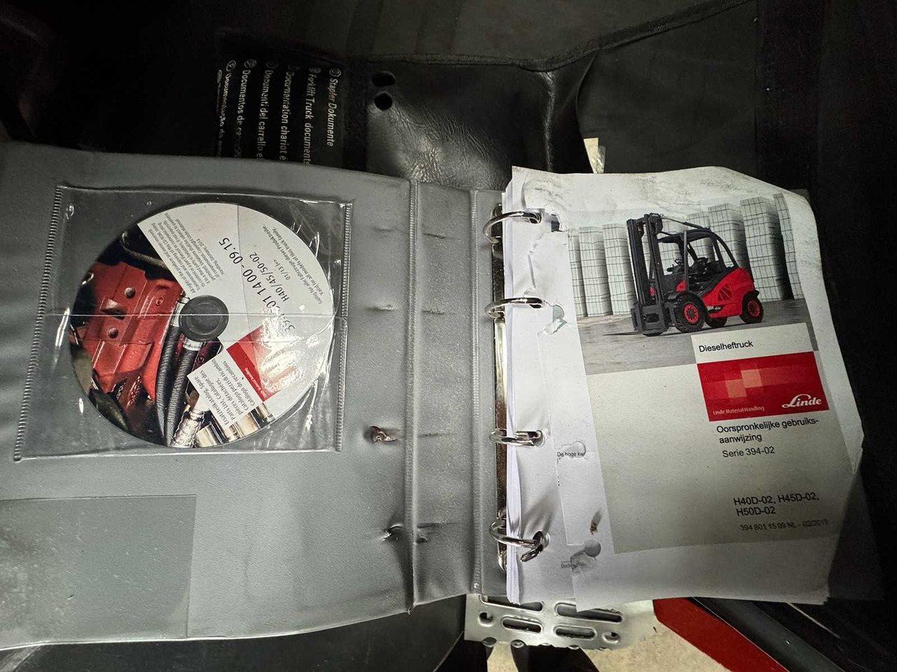 Chariot élévateur 2015 LINDE H50D 5,000KG TRIPLEX 666CM 3+4TH VALVE DIESEL FORKLIFT FORKLIFT 15,862 HOURS.: photos 20 Chariot élévateur 2015 LINDE H50D 5,000KG TRIPLEX 666CM 3+4TH VALVE DIESEL FORKLIFT FORKLIFT 15,862 HOURS.: photos 20