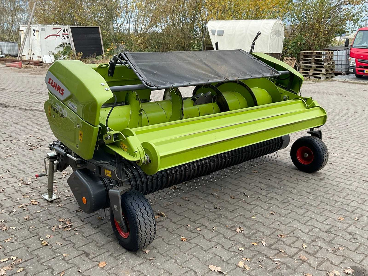 2021 CLAAS 300 PICK UP GRASS PICKUP - Ensileuse: photos 3 2021 CLAAS 300 PICK UP GRASS PICKUP - Ensileuse: photos 3