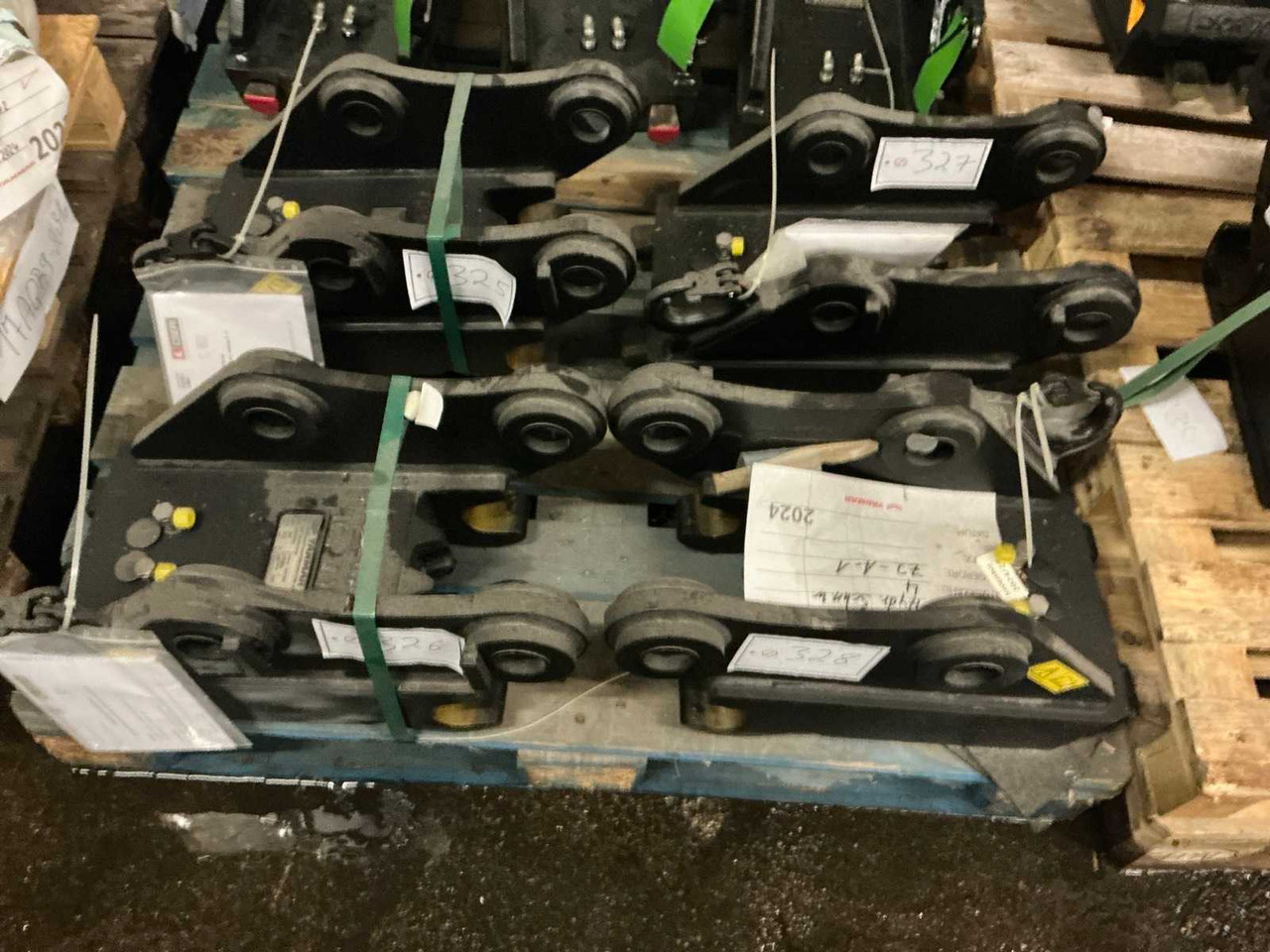 2022 YANMAR HCSW08 QUICK COUPLER, HYDR. - Chargeuse sur pneus: photos 5 2022 YANMAR HCSW08 QUICK COUPLER, HYDR. - Chargeuse sur pneus: photos 5