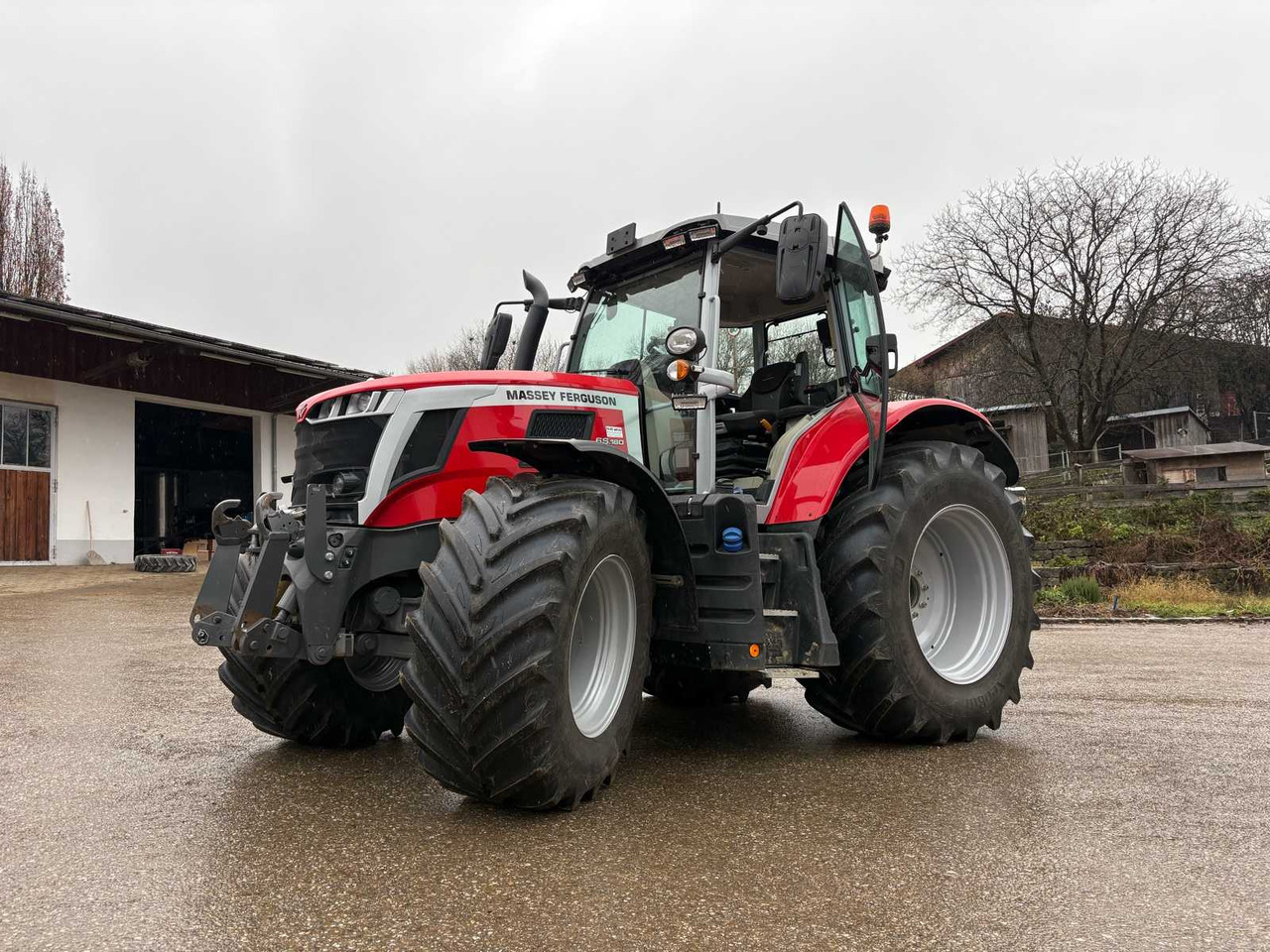 2024 MASSEY FERGUSON 6S.180 - 4WD TRACTOR - Tracteur agricole: photos 1 2024 MASSEY FERGUSON 6S.180 - 4WD TRACTOR - Tracteur agricole: photos 1
