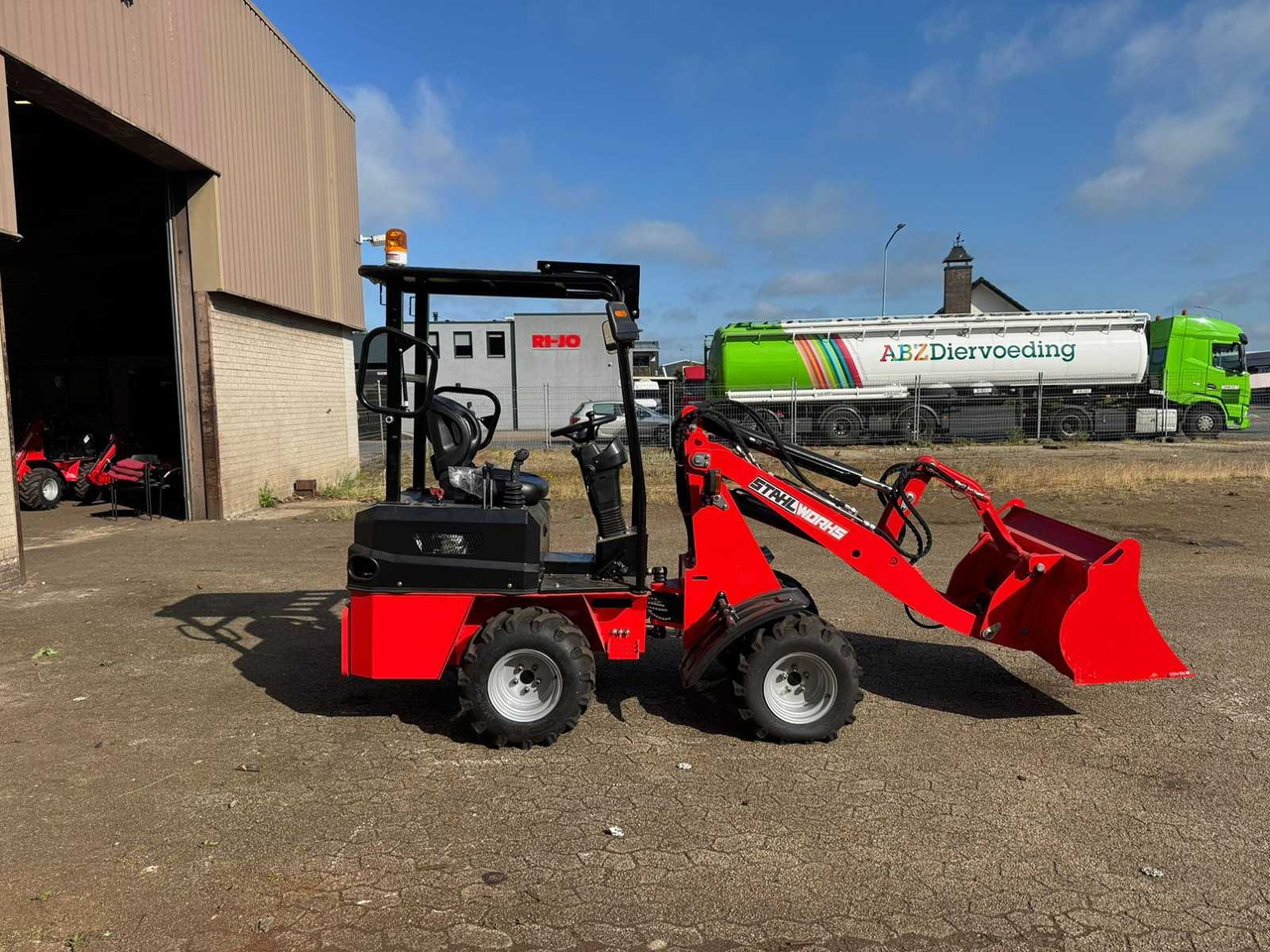 2024 STAHLWORKS R906 SHOVEL - Chargeuse sur pneus: photos 2 2024 STAHLWORKS R906 SHOVEL - Chargeuse sur pneus: photos 2