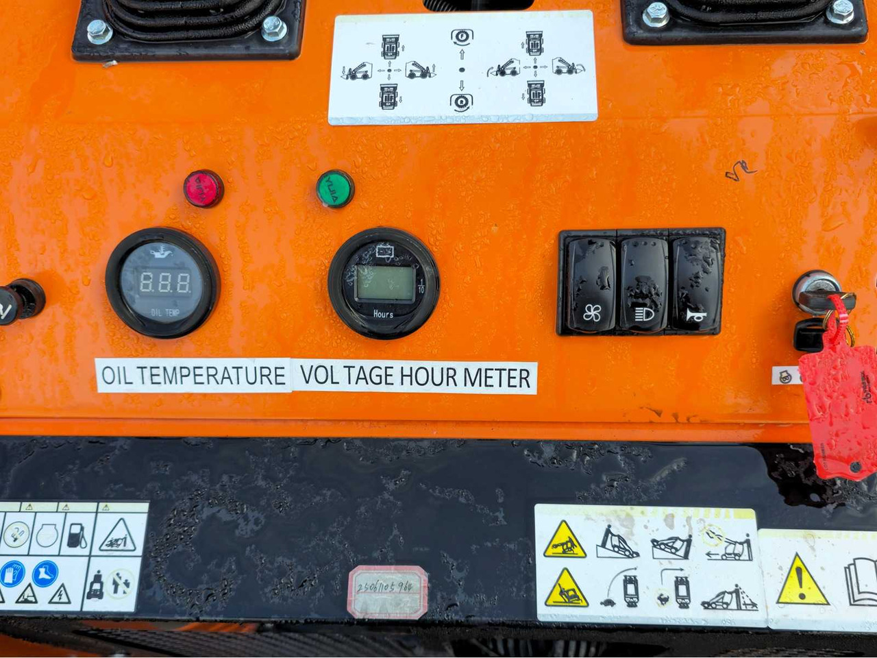 Chargeuse sur pneus 2025 - SDLOOL - 36C - ORANGE - SHOVEL: photos 11 Chargeuse sur pneus 2025 - SDLOOL - 36C - ORANGE - SHOVEL: photos 11