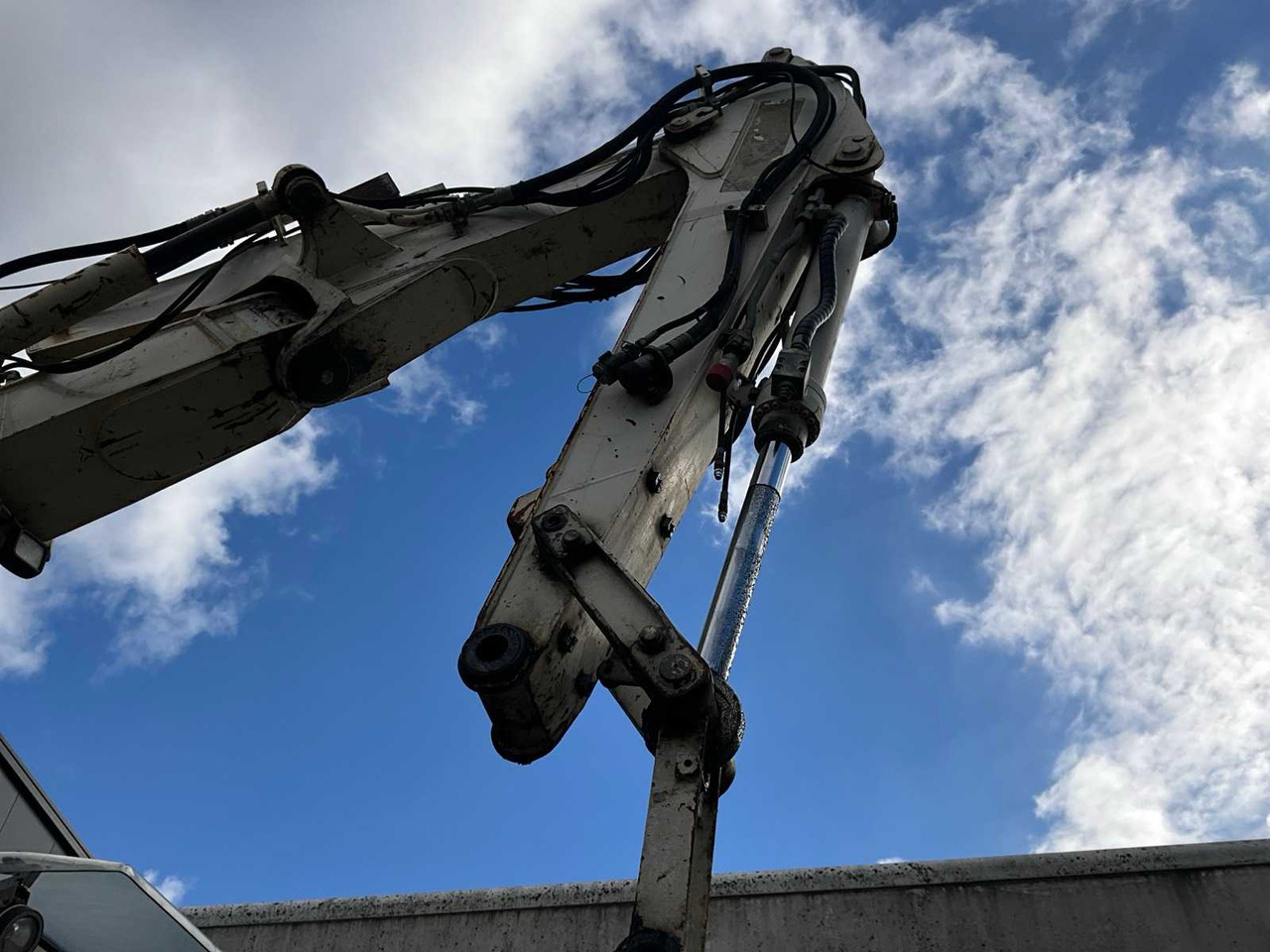 Pelle sur pneus Atlas 1305M: photos 10 Pelle sur pneus Atlas 1305M: photos 10