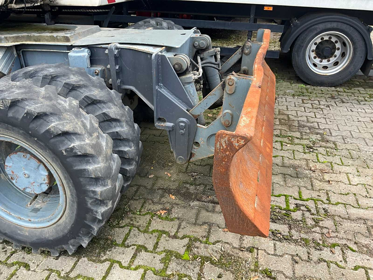 Pelle sur pneus Atlas 1305M: photos 8 Pelle sur pneus Atlas 1305M: photos 8