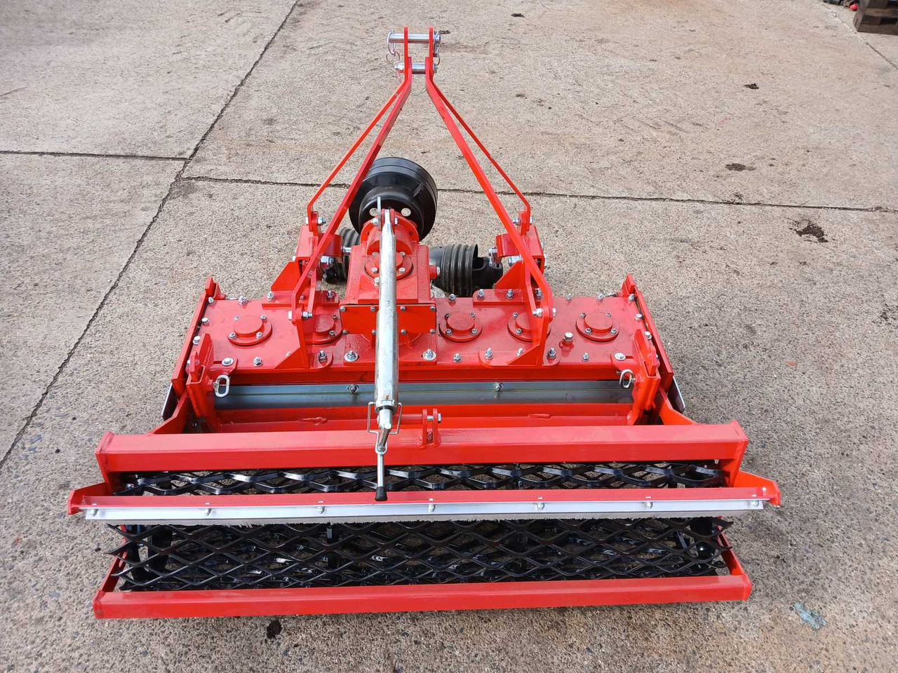 Boxer PH115 - Herse rotative: photos 2 Boxer PH115 - Herse rotative: photos 2