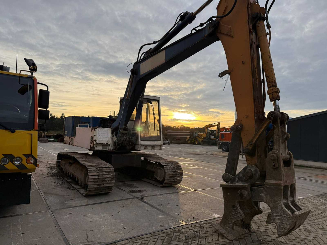 CASE - 1088 - TRACKED EXCAVATOR - Pelle: photos 4 CASE - 1088 - TRACKED EXCAVATOR - Pelle: photos 4