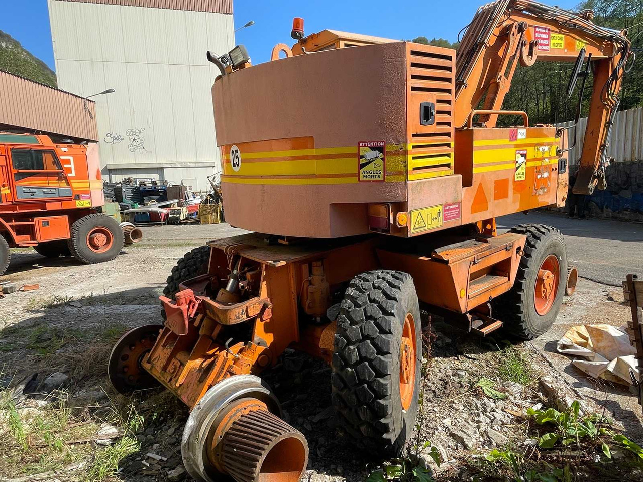 Pelle sur pneus CASE - 1992 - 688P - WHEELED EXCAVATOR: photos 6 Pelle sur pneus CASE - 1992 - 688P - WHEELED EXCAVATOR: photos 6