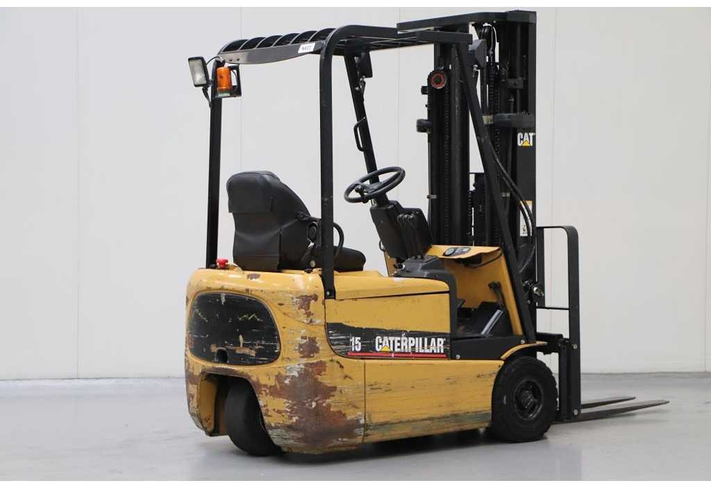 CATERPILLAR - EP15KRT - FORKLIFT TRIPLEX - SIDESHIFT, 3590 HOURS - Chariot élévateur: photos 2 CATERPILLAR - EP15KRT - FORKLIFT TRIPLEX - SIDESHIFT, 3590 HOURS - Chariot élévateur: photos 2
