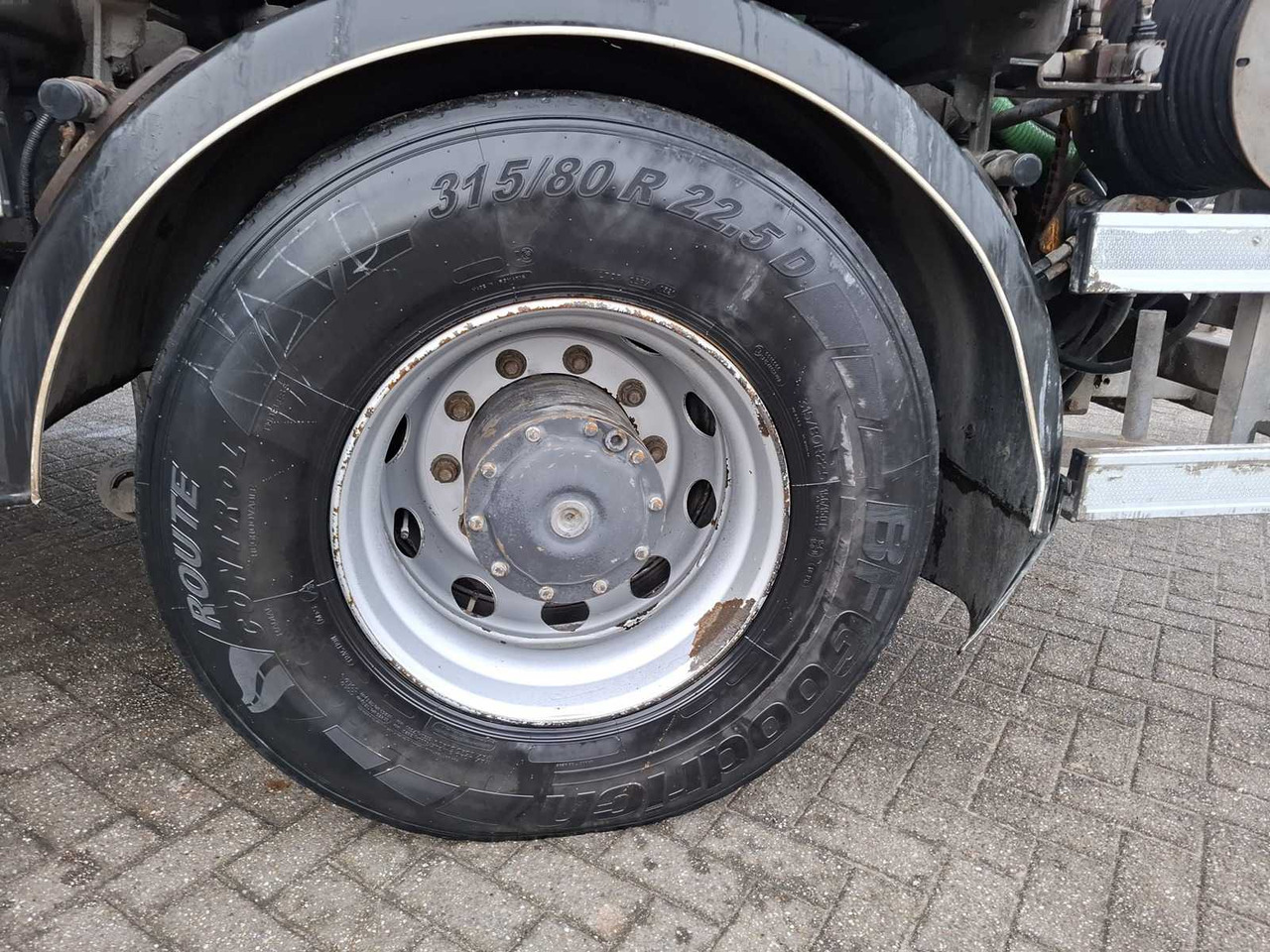 Camion 2009 MERCEDES-BENZ AXOR 1829 L GULLY VACUUM TRUCK: photos 50 Camion 2009 MERCEDES-BENZ AXOR 1829 L GULLY VACUUM TRUCK: photos 50