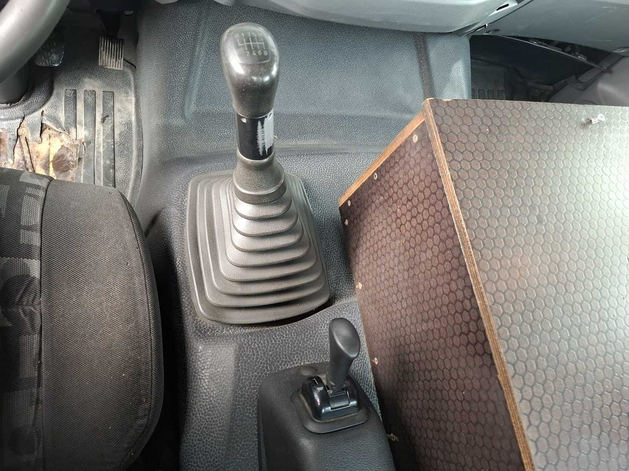 Camion 2009 MERCEDES-BENZ AXOR 1829 L GULLY VACUUM TRUCK: photos 10 Camion 2009 MERCEDES-BENZ AXOR 1829 L GULLY VACUUM TRUCK: photos 10