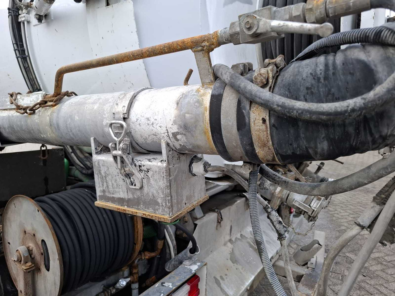 Camion 2009 MERCEDES-BENZ AXOR 1829 L GULLY VACUUM TRUCK: photos 27 Camion 2009 MERCEDES-BENZ AXOR 1829 L GULLY VACUUM TRUCK: photos 27