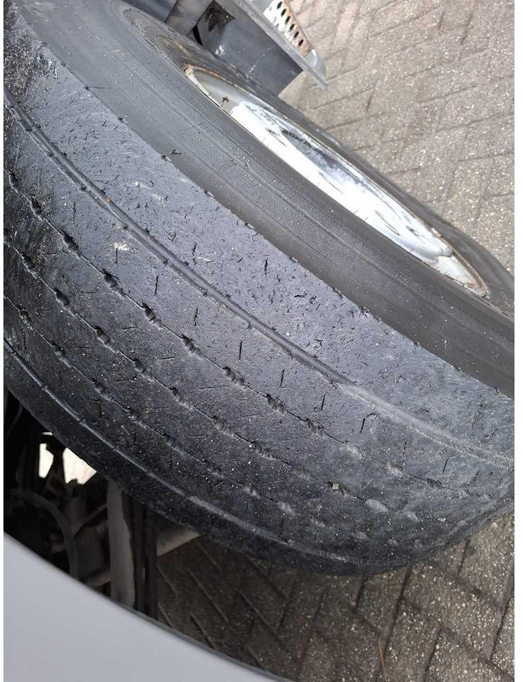 Camion 2009 MERCEDES-BENZ AXOR 1829 L GULLY VACUUM TRUCK: photos 47 Camion 2009 MERCEDES-BENZ AXOR 1829 L GULLY VACUUM TRUCK: photos 47