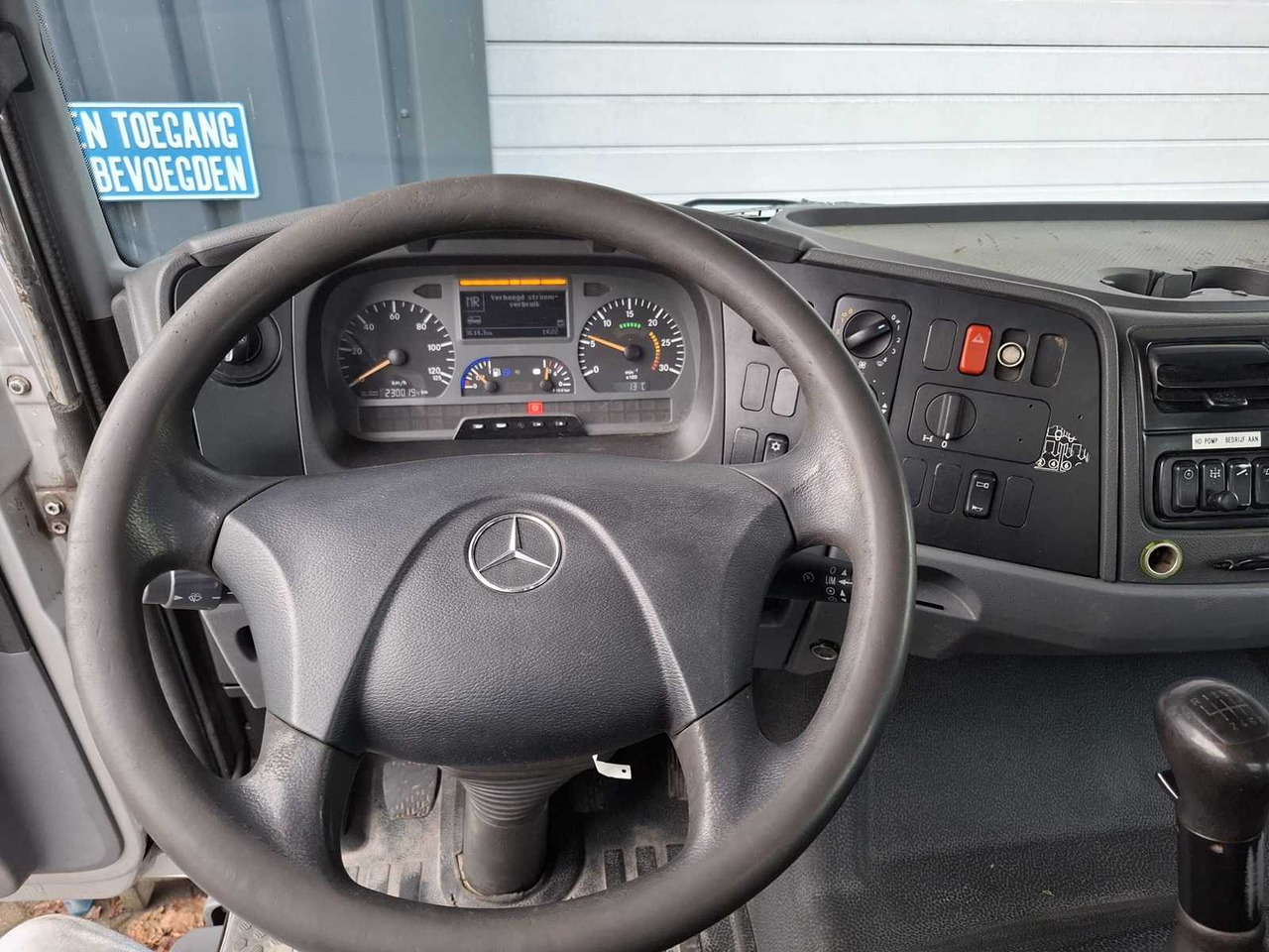 Camion 2009 MERCEDES-BENZ AXOR 1829 L GULLY VACUUM TRUCK: photos 13 Camion 2009 MERCEDES-BENZ AXOR 1829 L GULLY VACUUM TRUCK: photos 13