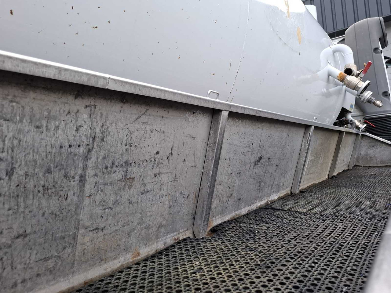 Camion 2009 MERCEDES-BENZ AXOR 1829 L GULLY VACUUM TRUCK: photos 36 Camion 2009 MERCEDES-BENZ AXOR 1829 L GULLY VACUUM TRUCK: photos 36