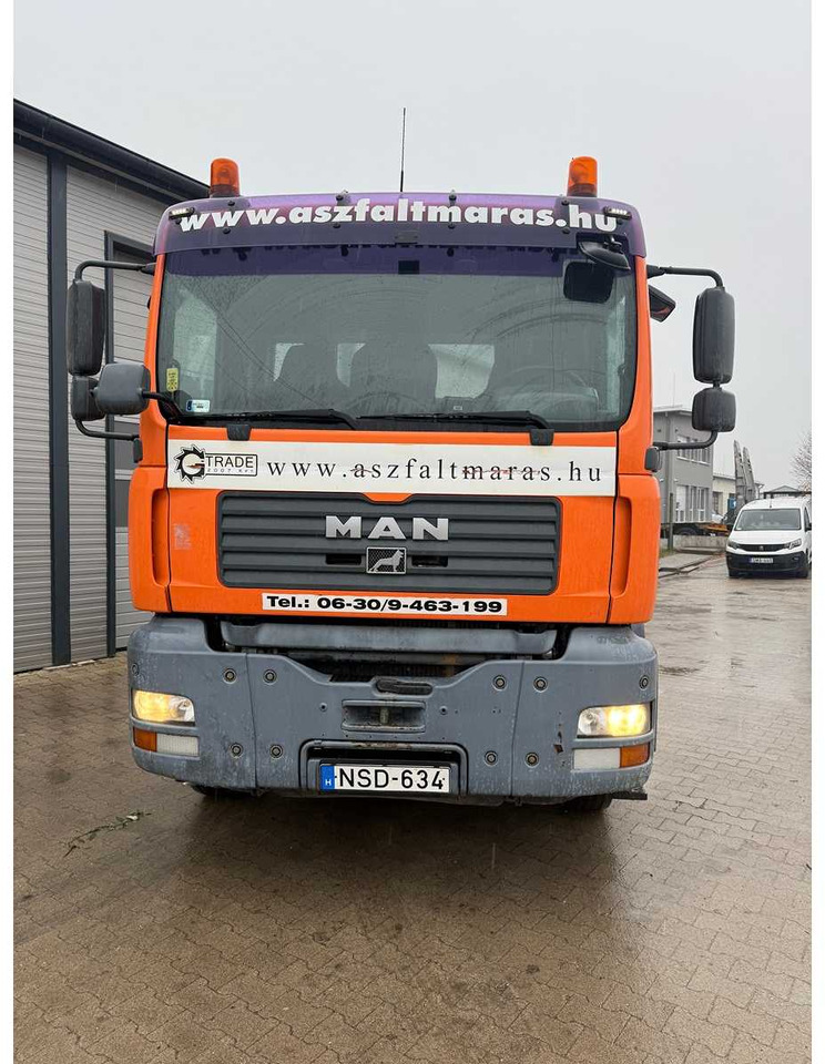 MAN - TGA 26.414 FDC - TRUCK - 2003 - Camion: photos 2 MAN - TGA 26.414 FDC - TRUCK - 2003 - Camion: photos 2