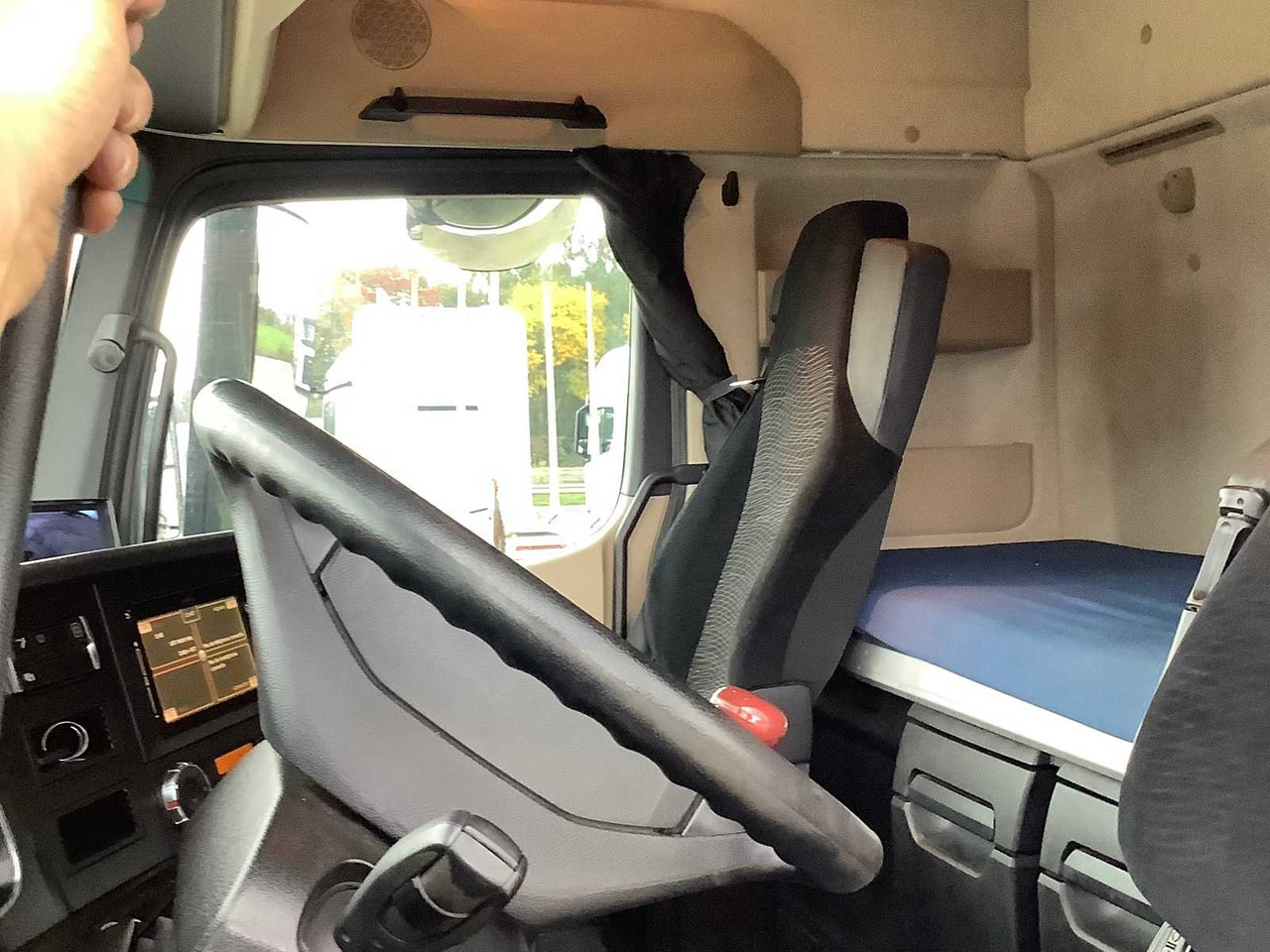 MERCEDES-BENZ - ACTROS 963-4-A - TRUCK - 2019 - Camion: photos 3 MERCEDES-BENZ - ACTROS 963-4-A - TRUCK - 2019 - Camion: photos 3