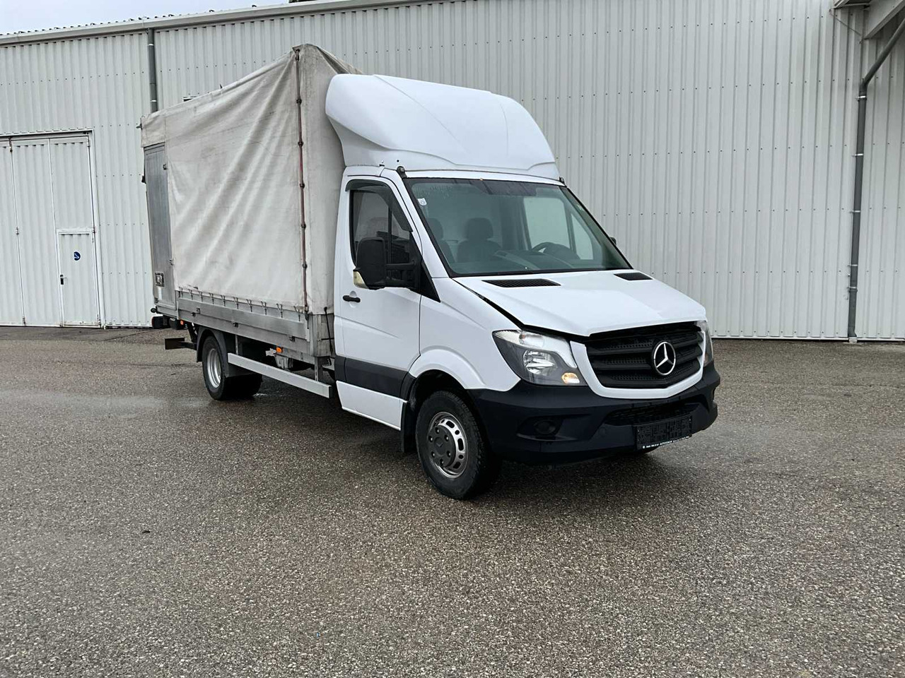 MERCEDES-BENZ SPRINTER TRANSPORTER - Camion: photos 1 MERCEDES-BENZ SPRINTER TRANSPORTER - Camion: photos 1