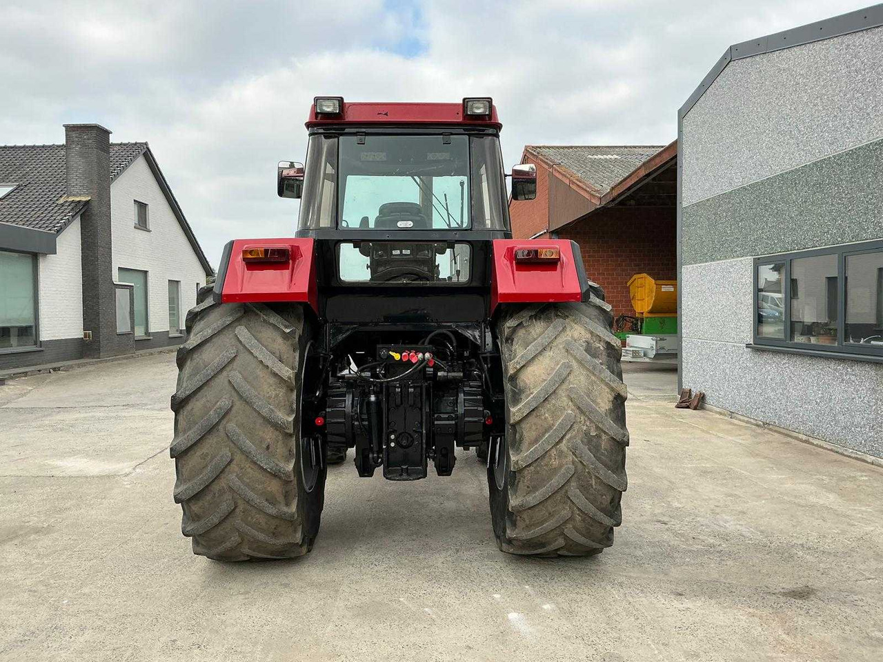 Case IH 1455XL - Tracteur agricole: photos 4 Case IH 1455XL - Tracteur agricole: photos 4