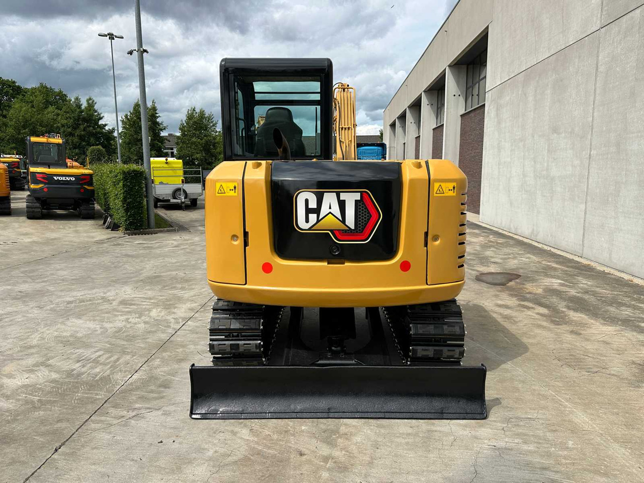 Caterpillar 305.5E2 - Pelle sur chenille: photos 5 Caterpillar 305.5E2 - Pelle sur chenille: photos 5