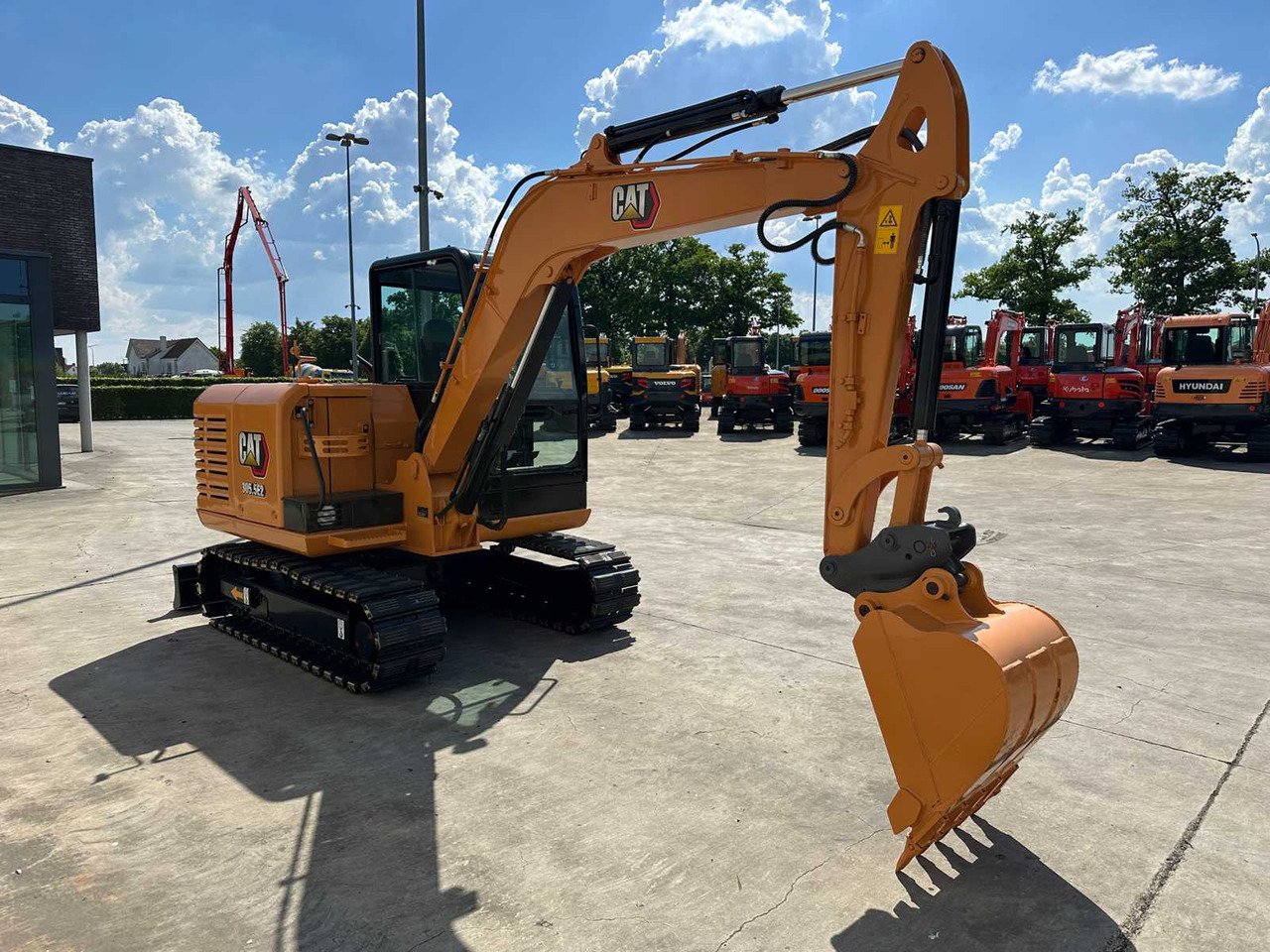 Caterpillar 305.5E2 - Pelle sur chenille: photos 3 Caterpillar 305.5E2 - Pelle sur chenille: photos 3