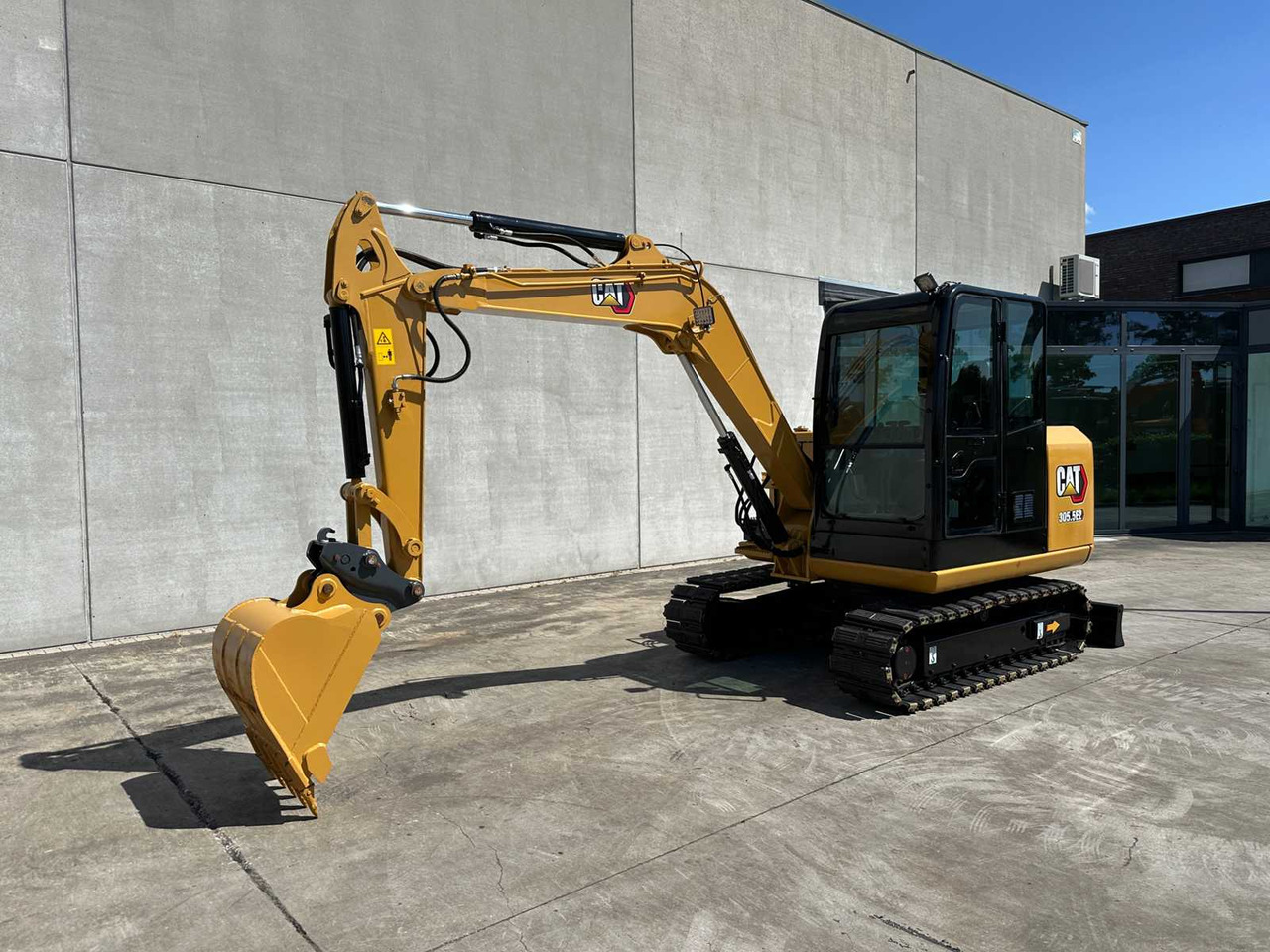 Caterpillar 305.5E2 - Pelle sur chenille: photos 1 Caterpillar 305.5E2 - Pelle sur chenille: photos 1