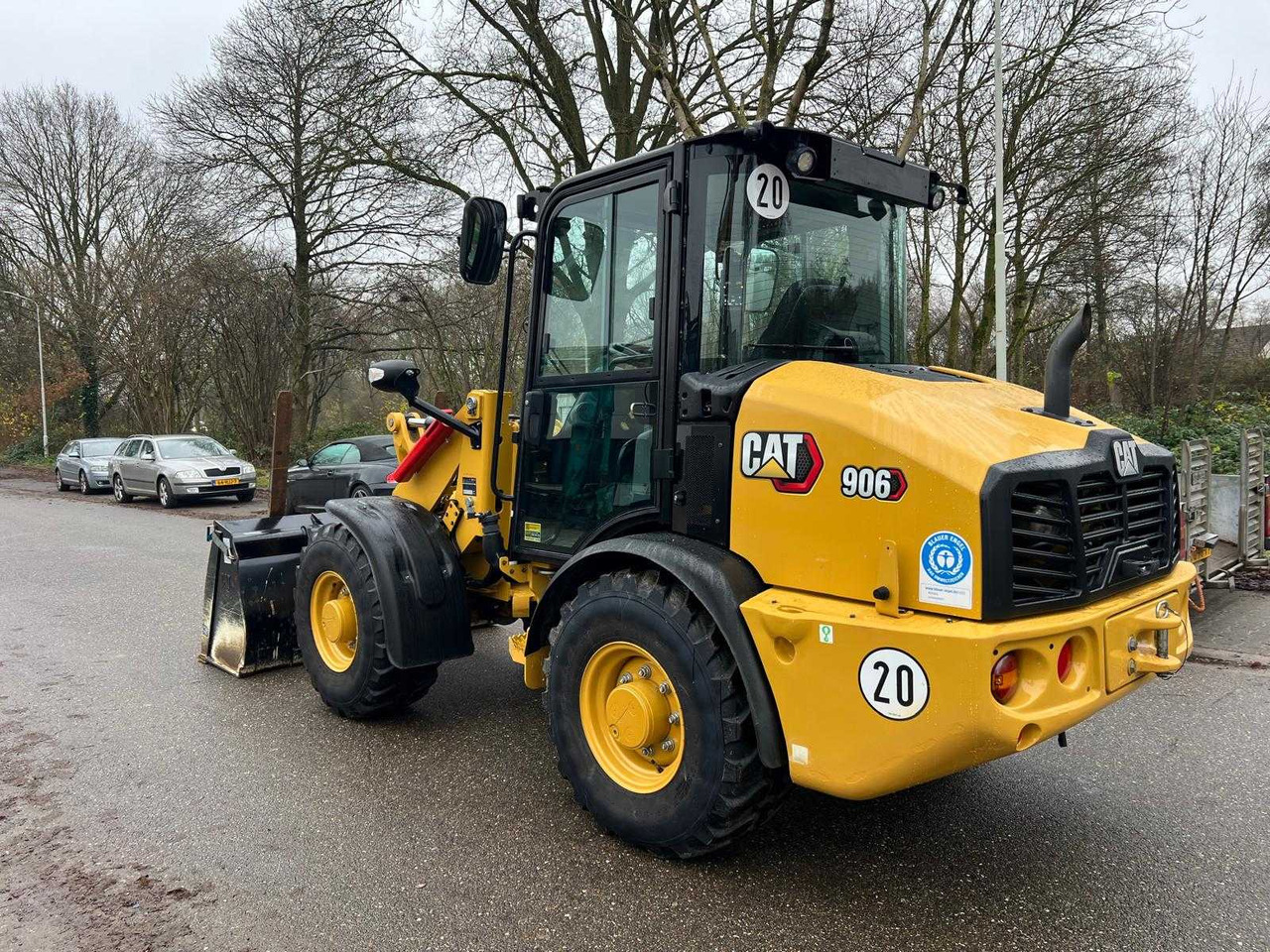 Caterpillar 906 - Chargeuse sur pneus: photos 4 Caterpillar 906 - Chargeuse sur pneus: photos 4