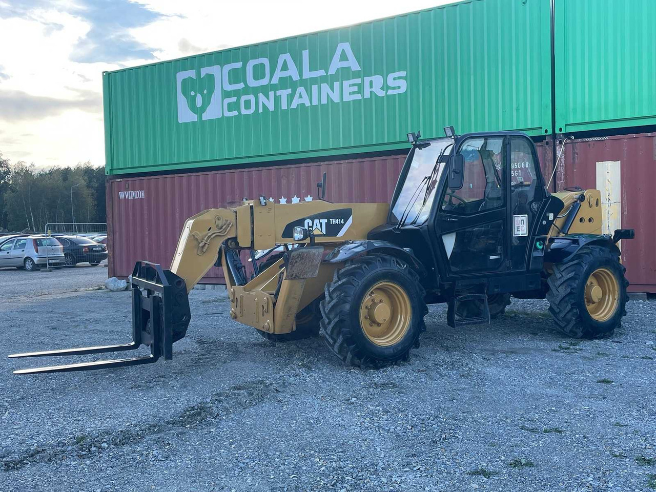 Caterpillar TH414 - Chargeuse sur pneus: photos 5 Caterpillar TH414 - Chargeuse sur pneus: photos 5