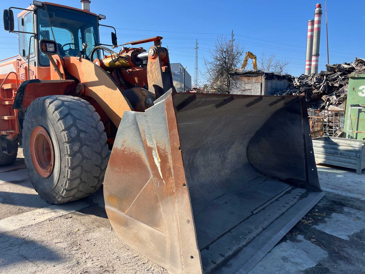 DOOSAN - DL450 - WHEEL LOADER - Chargeuse sur pneus: photos 2 DOOSAN - DL450 - WHEEL LOADER - Chargeuse sur pneus: photos 2