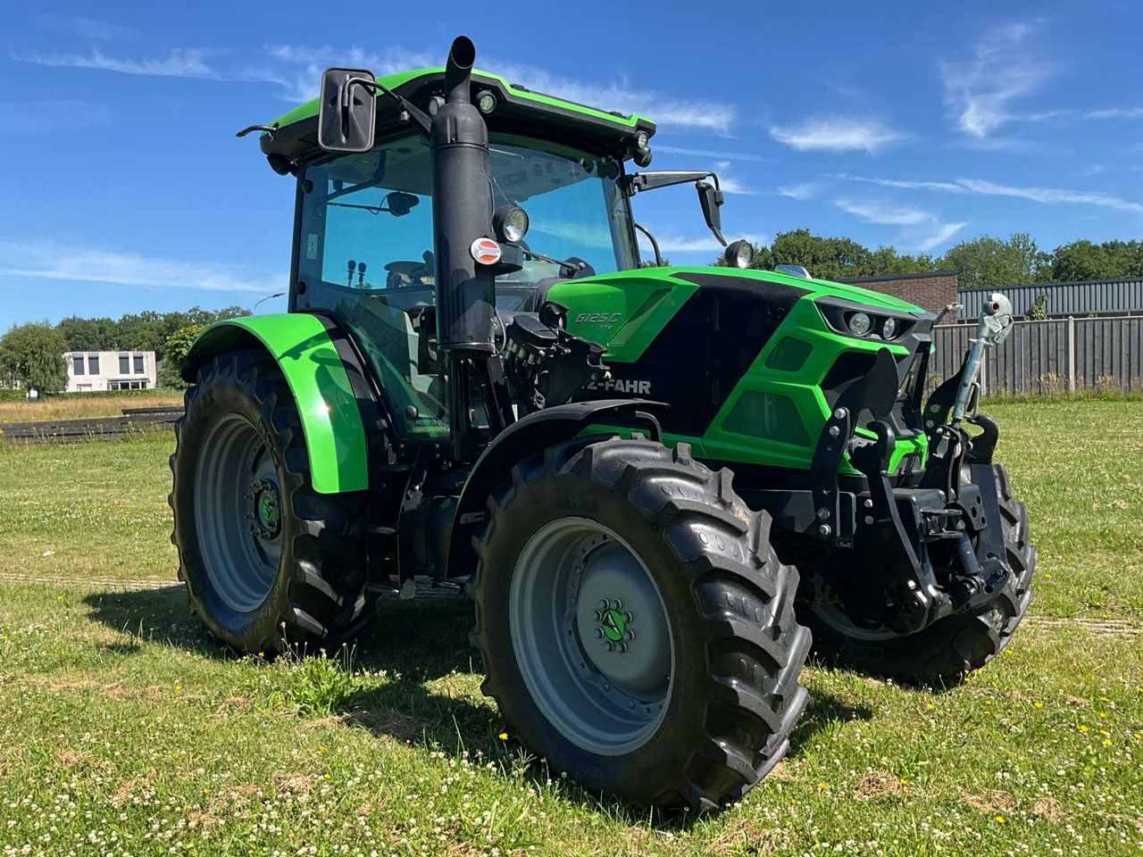 Deutz-fahr 6125 C TTV - Tracteur agricole: photos 4 Deutz-fahr 6125 C TTV - Tracteur agricole: photos 4
