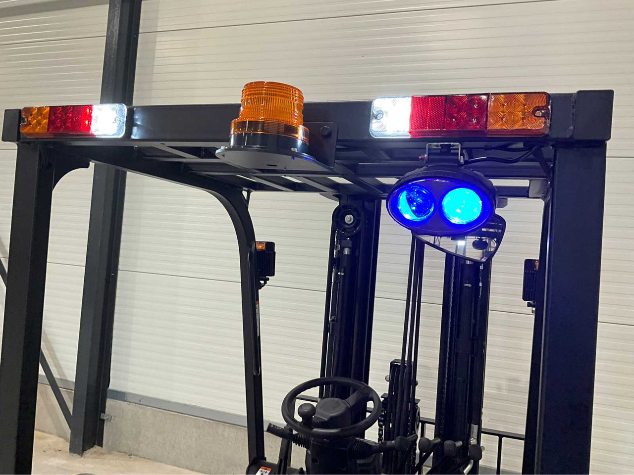 Chariot élévateur EP - 2025 - EFS 151 - FORKLIFT TRUCK: photos 14 Chariot élévateur EP - 2025 - EFS 151 - FORKLIFT TRUCK: photos 14