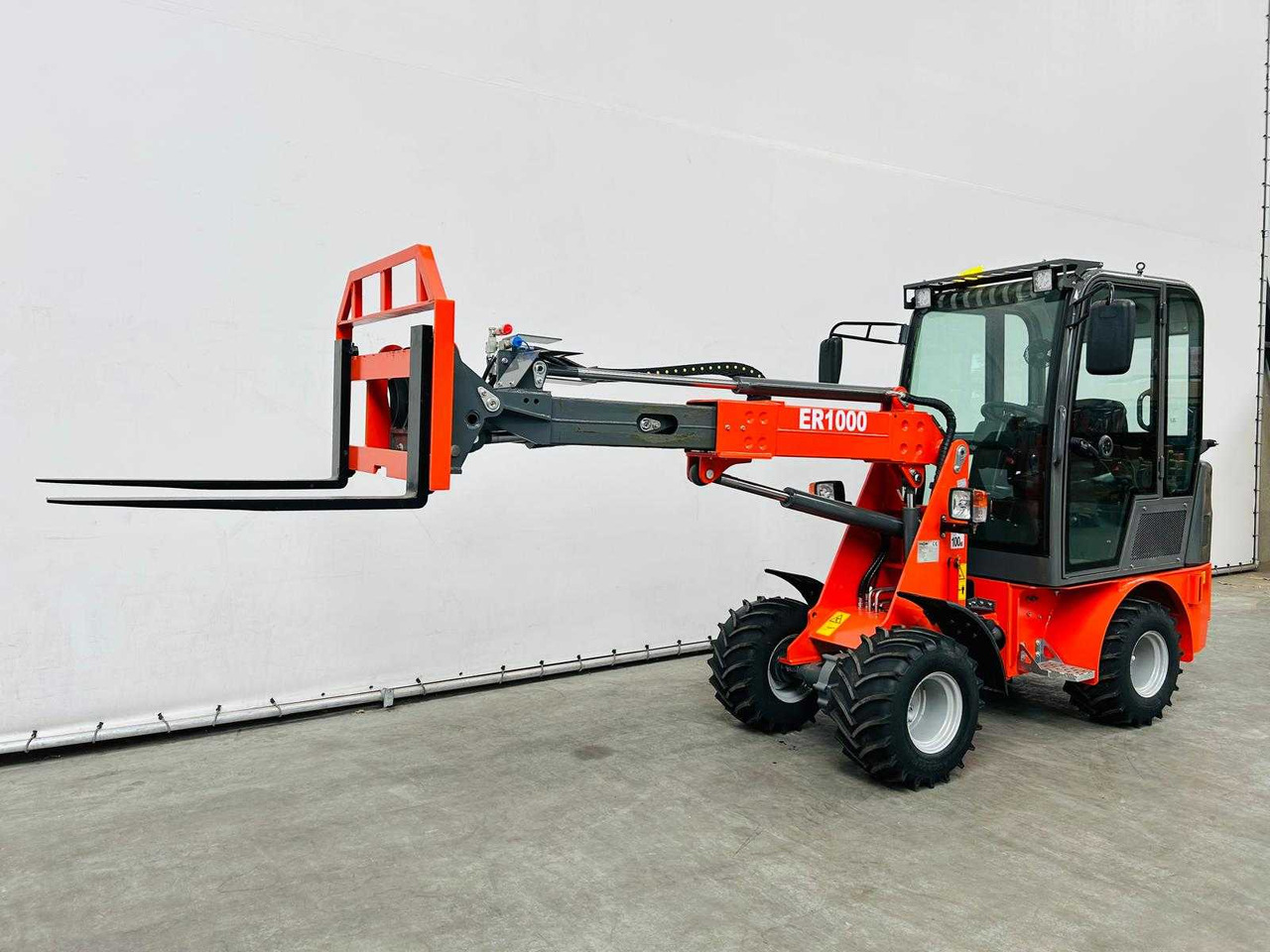 EVERUN - 2025 - ER1000 - TELESCOPIC ARTICULATED WHEEL LOADER KUBOTA EURO5 - Chargeuse sur pneus: photos 5 EVERUN - 2025 - ER1000 - TELESCOPIC ARTICULATED WHEEL LOADER KUBOTA EURO5 - Chargeuse sur pneus: photos 5