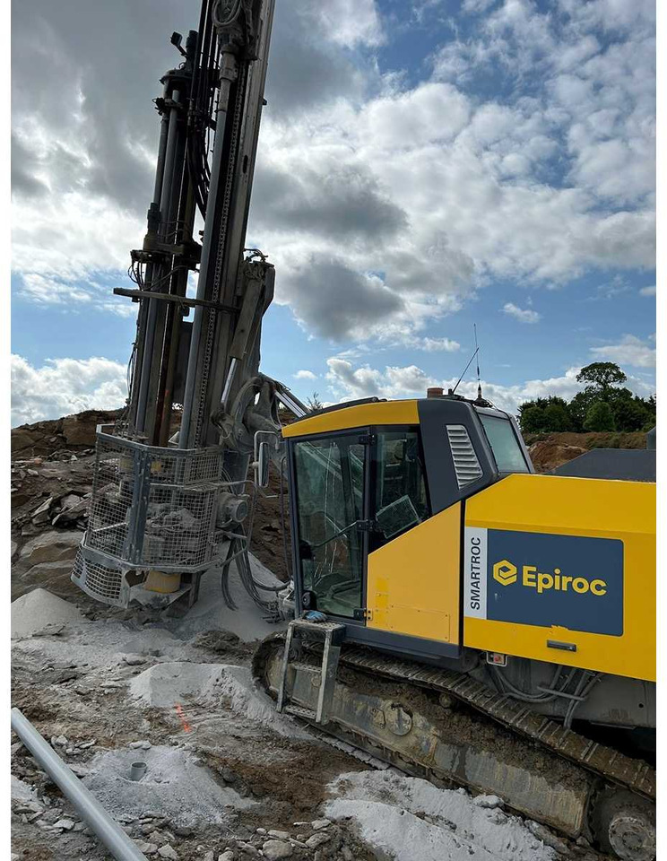 Atlas Copco (Epiroc) SmartROC C50-10SF - Engins de chantier: photos 1 Atlas Copco (Epiroc) SmartROC C50-10SF - Engins de chantier: photos 1