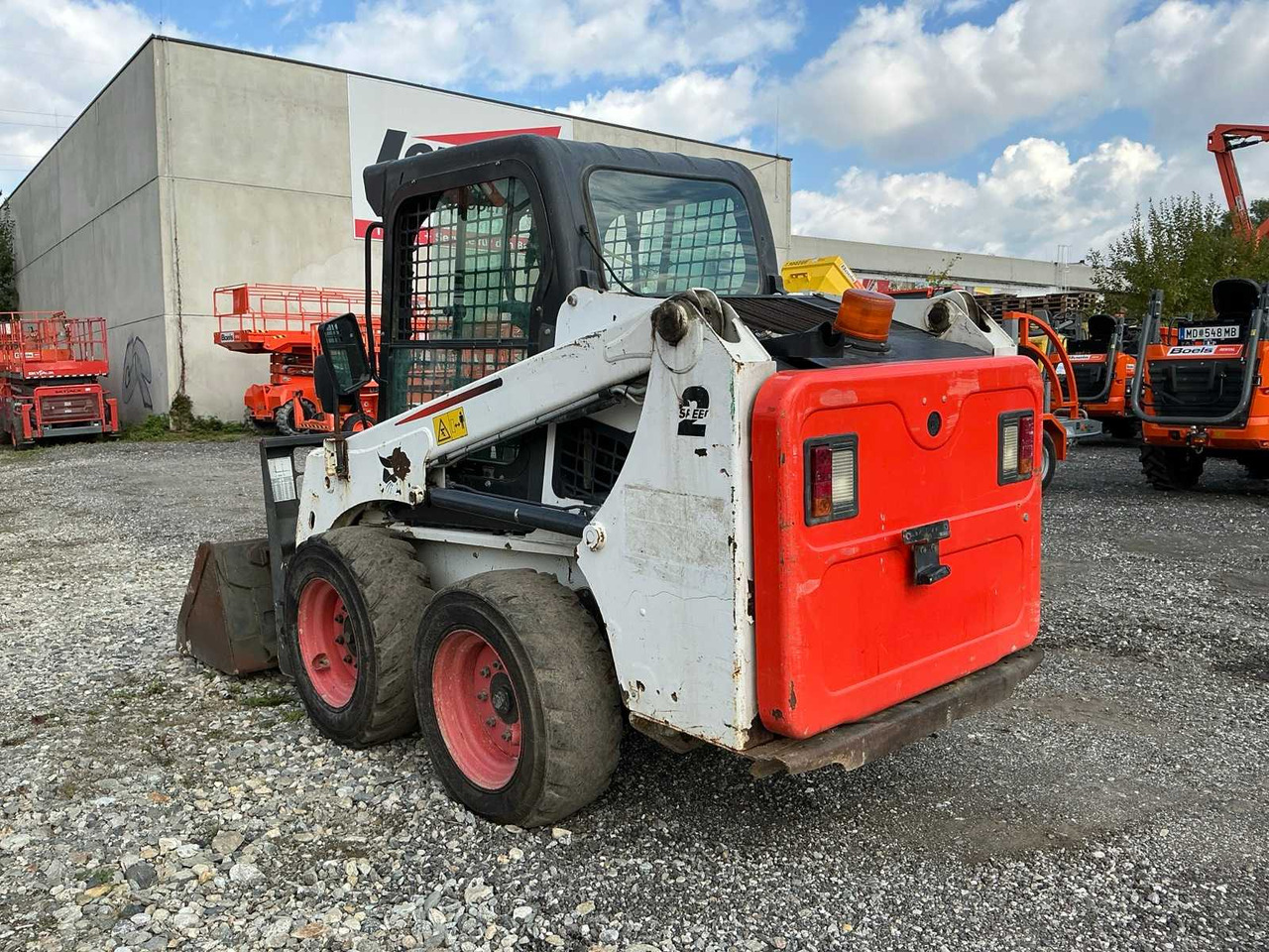 Bobcat S450 - Engins de chantier: photos 4 Bobcat S450 - Engins de chantier: photos 4