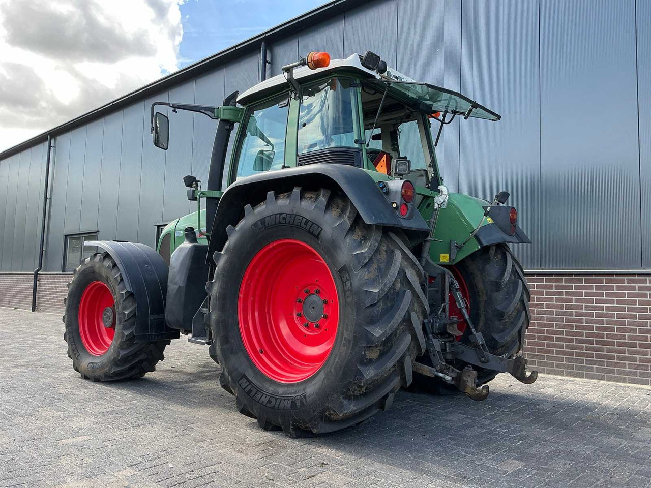 Fendt 716 Vario - Tracteur agricole: photos 3 Fendt 716 Vario - Tracteur agricole: photos 3