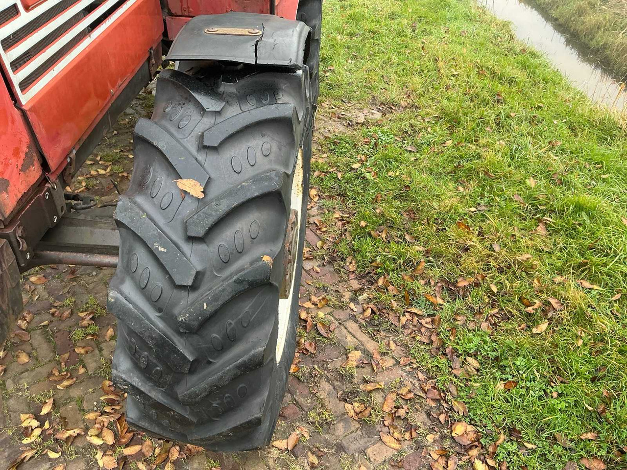 Tracteur agricole Fiat 1990 FIAT 70-90 DT ALL-WHEEL DRIVE FARM TRACTOR: photos 11 Tracteur agricole Fiat 1990 FIAT 70-90 DT ALL-WHEEL DRIVE FARM TRACTOR: photos 11